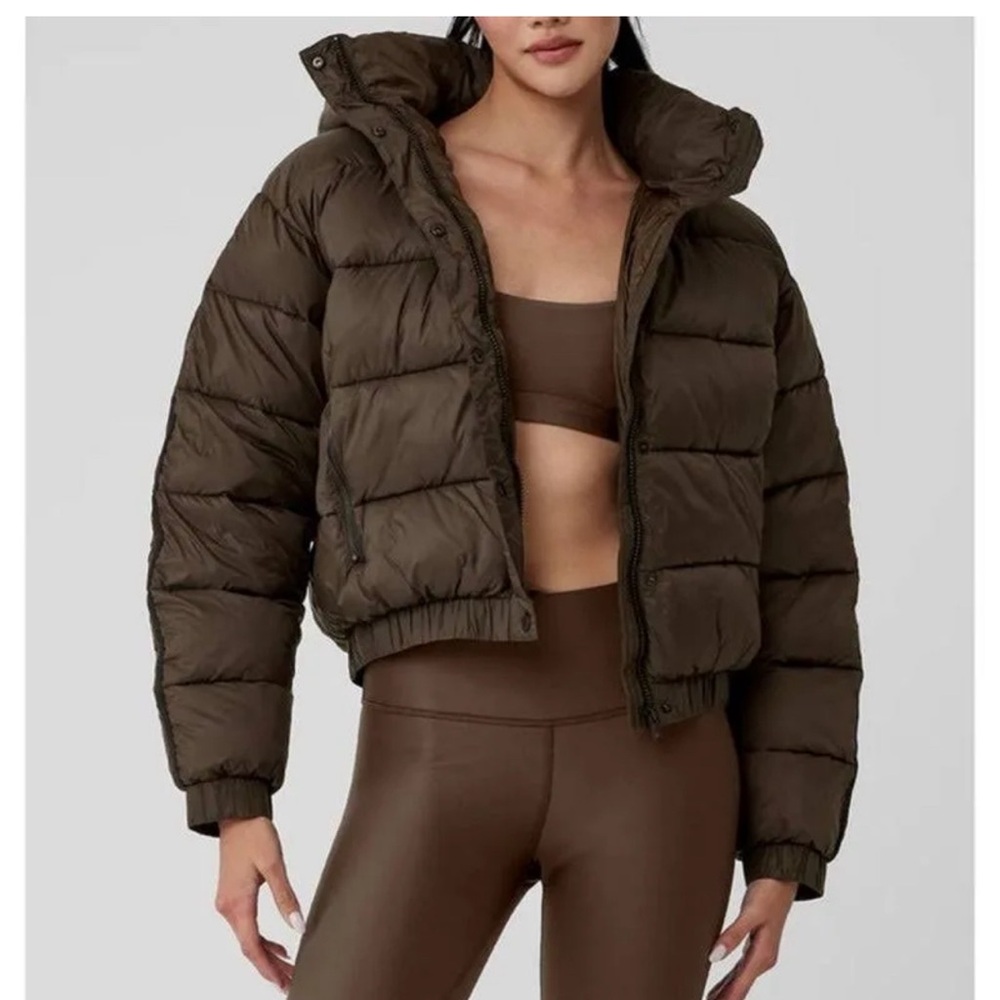 ALO ASPEN PUFFER JACKET SIZE LARGE BEAUTIFUL BROWN COLOR